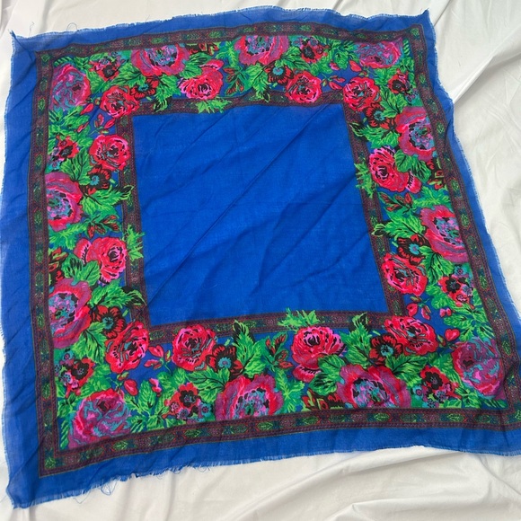 Challis by Berkshire Accessories - Vintage Challis By Berkshire Scarf  Blue Red Floral  RN 14570 Made In Japan